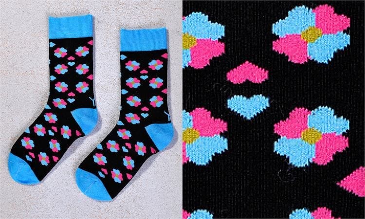 Yo Sox women's crew sock & heart designpetal pusher flowers