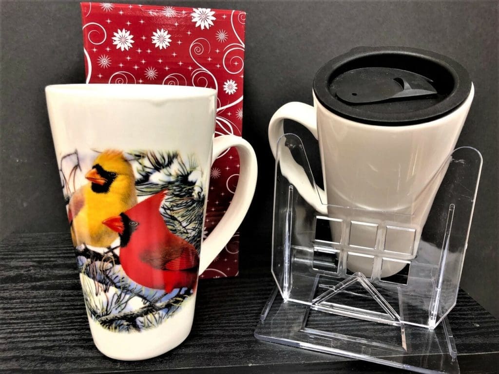 19 oz. Porcelain Mug with Cardinal Design