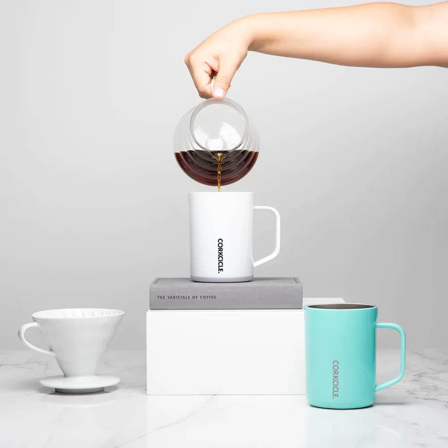 00 Corkcicle pouring coffee to a white mug