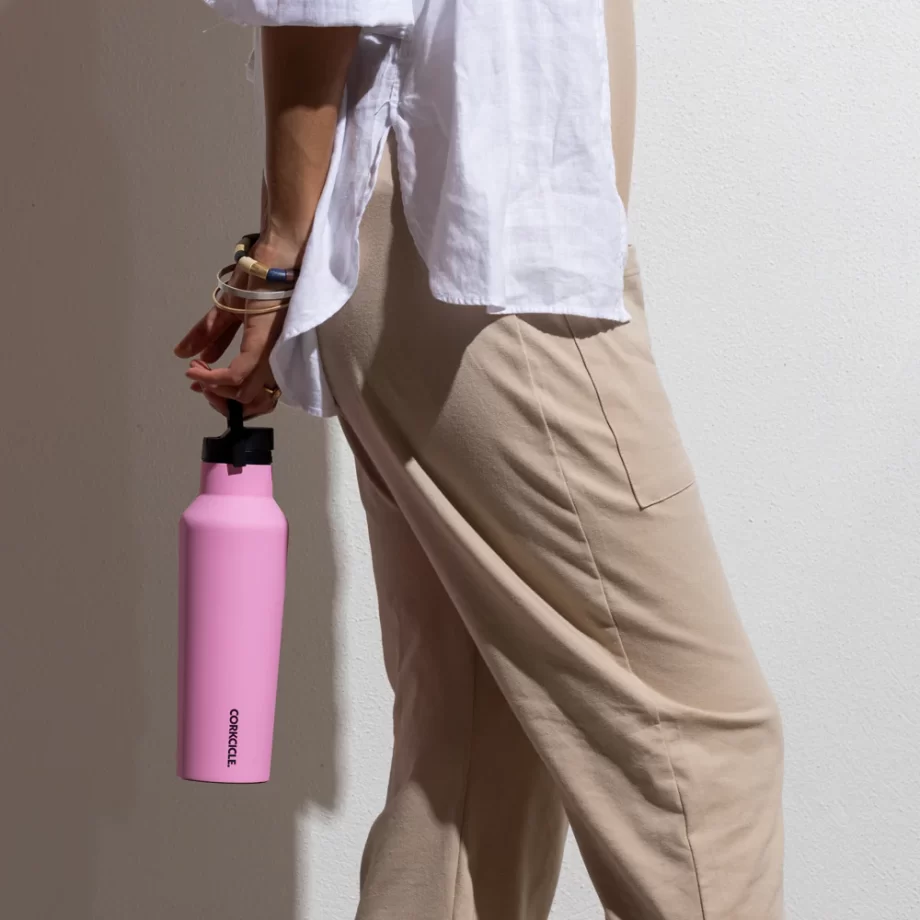 Corkcicle 32 oz Sport Canteen in Sun-Soaked Pink